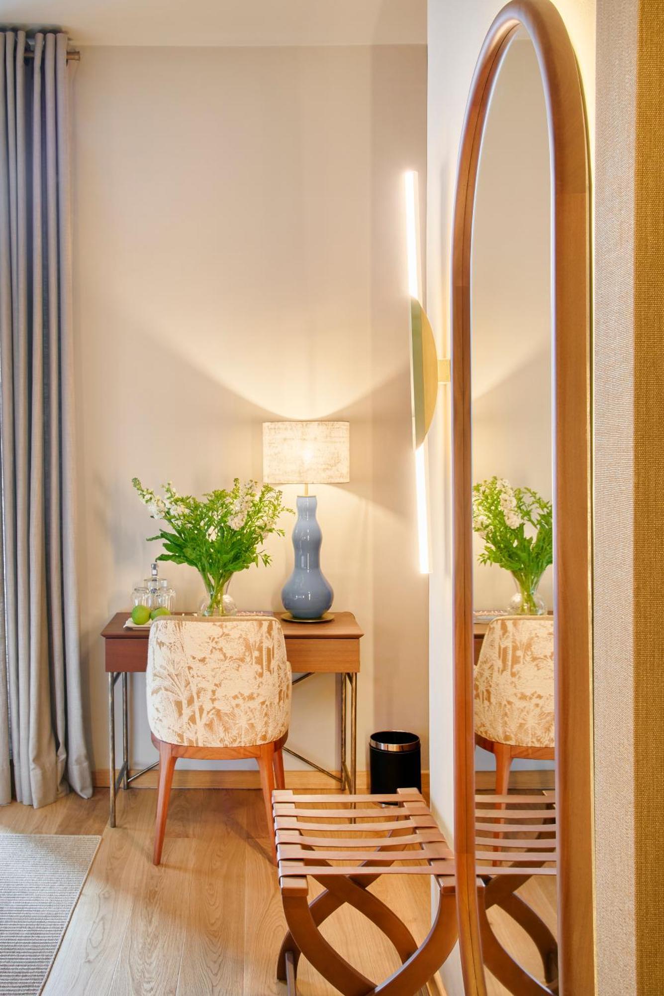Farol 5* Віавіа